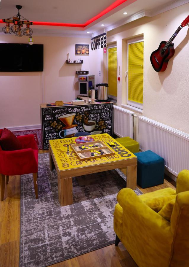 City Park Hostel بريشتاين المظهر الخارجي الصورة