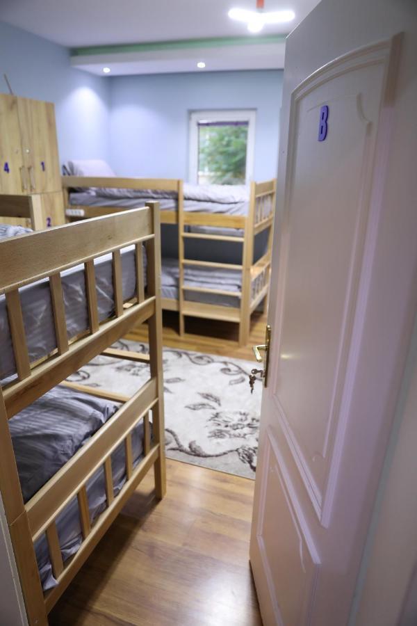 City Park Hostel بريشتاين المظهر الخارجي الصورة