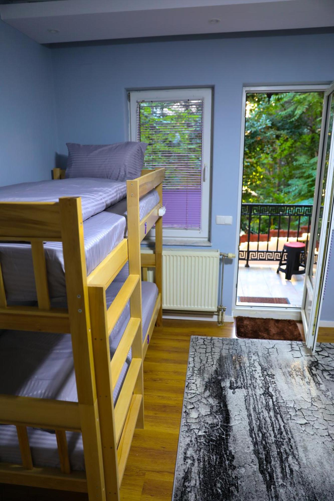 City Park Hostel بريشتاين المظهر الخارجي الصورة