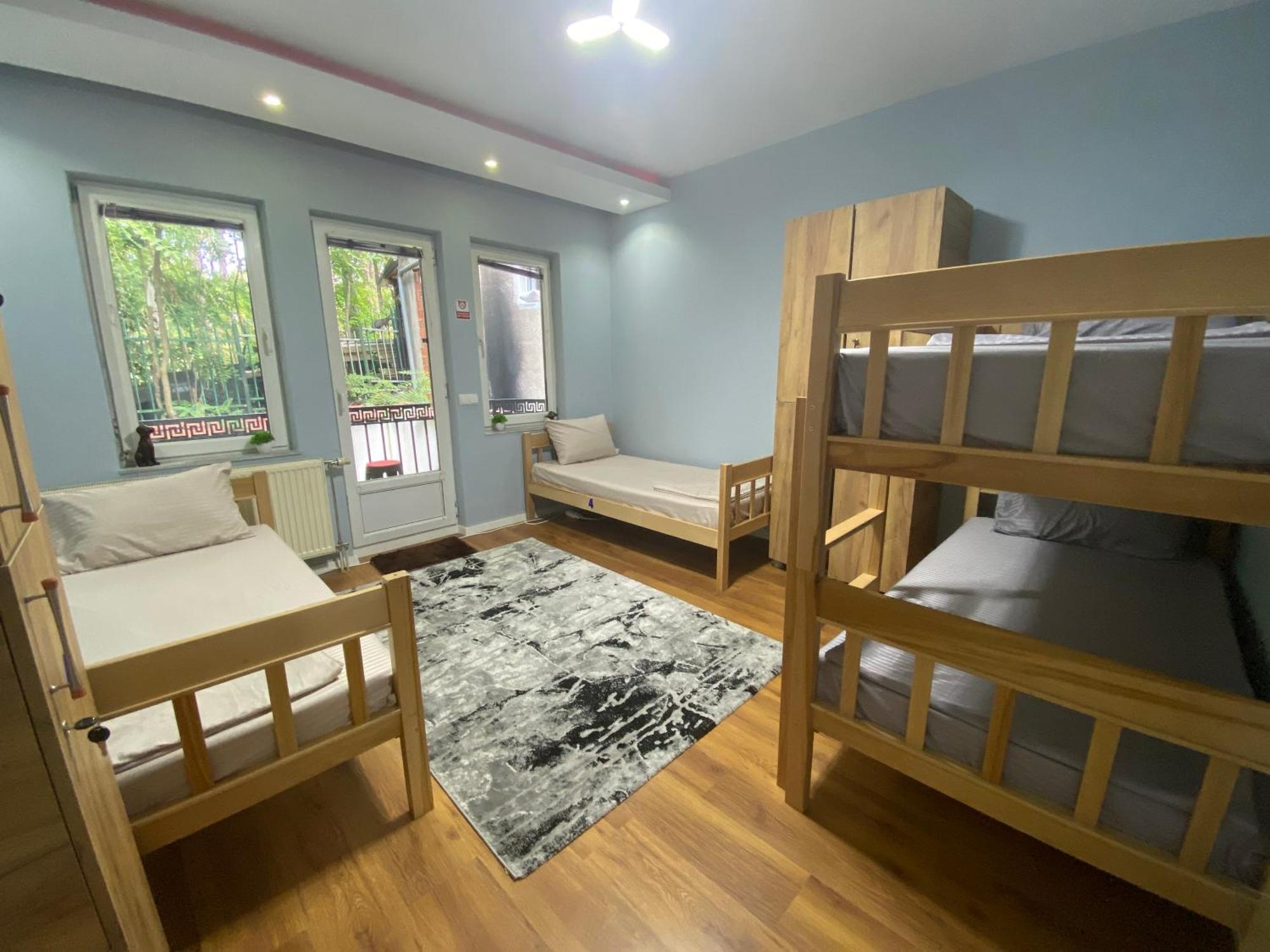 City Park Hostel بريشتاين المظهر الخارجي الصورة
